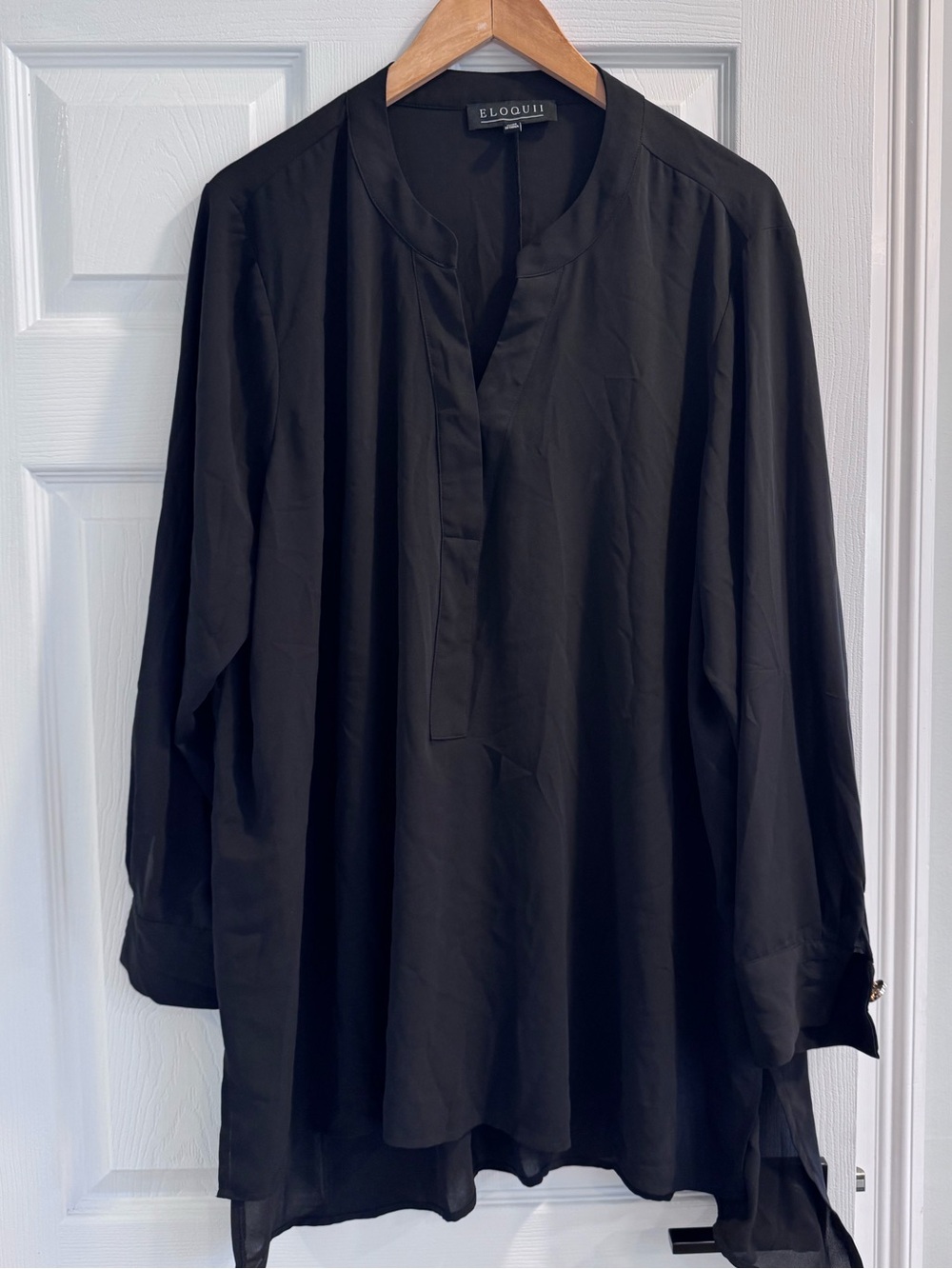 Eloquii Black Tunic Top with Subtle V Detail